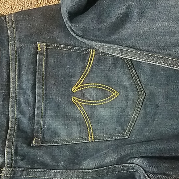 Level 99 Sarah Twisted Seam Tomboy Cropped Jeans!! - Picture 11 of 11